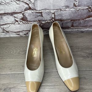 Salvatore Ferragamo Beige Leather Cap Toe Leather VTG Heels Women 7B US/37.5EU